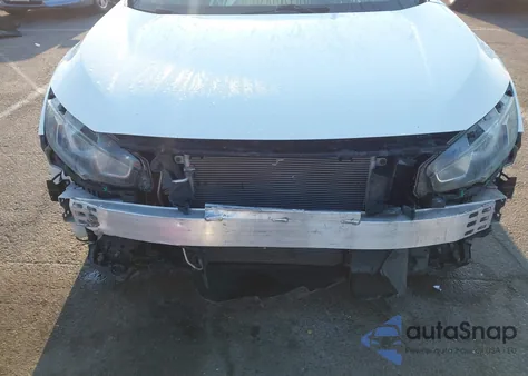 2016 Honda Civic Lx z USA, uszkodzony, nr VIN 2HGFC2F55GH570079